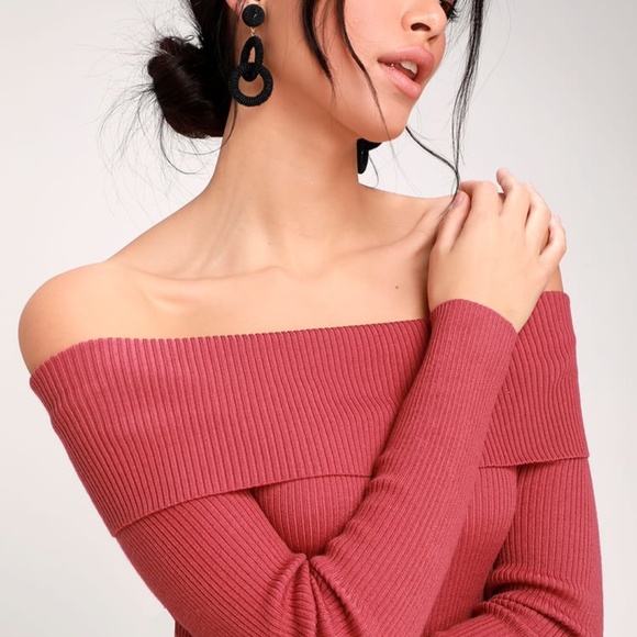 Berry Pink Ribbed Off-the-Shoulder Bodycon - Picture 2 of 4